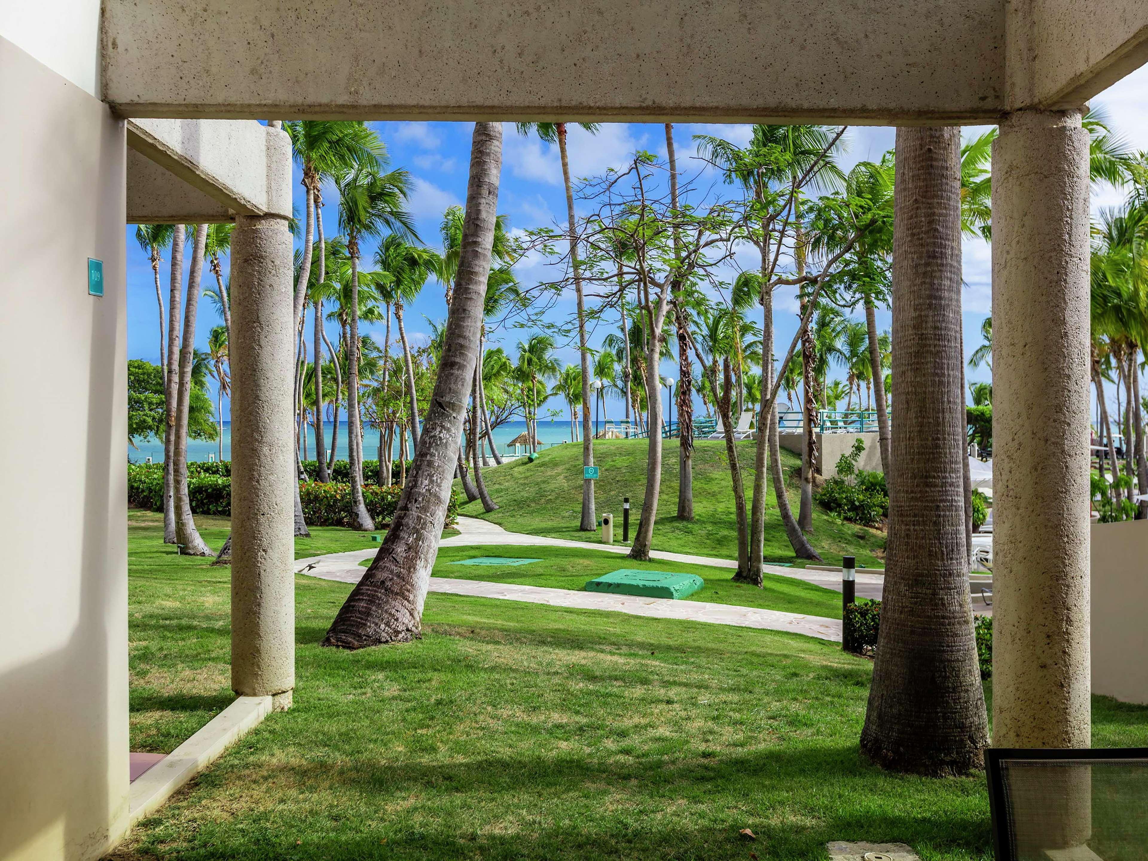 Hilton Ponce Golf & Casino Resort Екстериор снимка